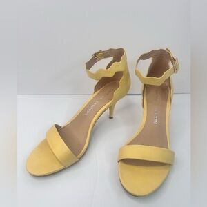 Chinese Laundry Yellow Chic Heels size 8.5